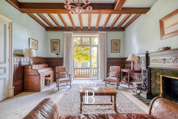 Fontainebleau, Manoir 9 Chambres -  465 m² à vendre