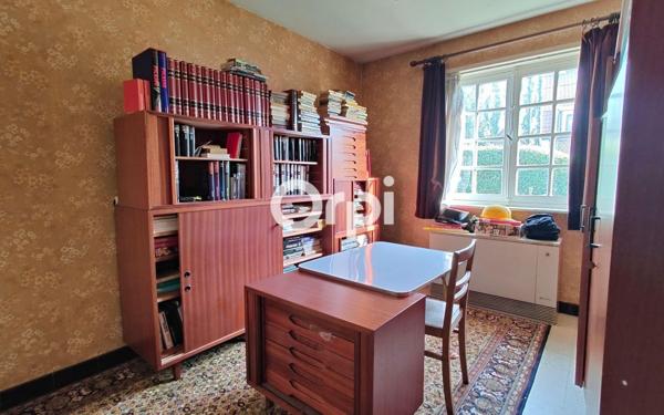 Maison à vendre    8 pièces •  Linselles