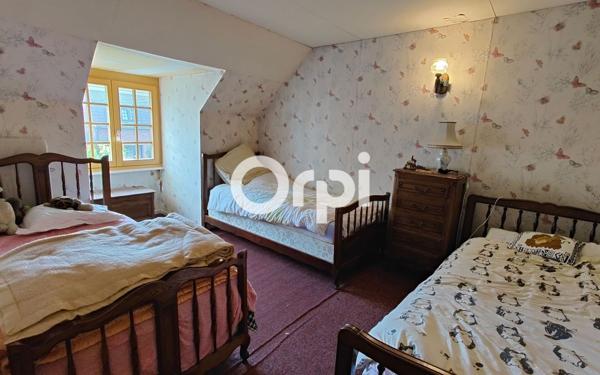 Maison à vendre    8 pièces •  Linselles