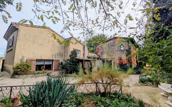 Maison à vendre    8 pièces • 218 m2 Malissard