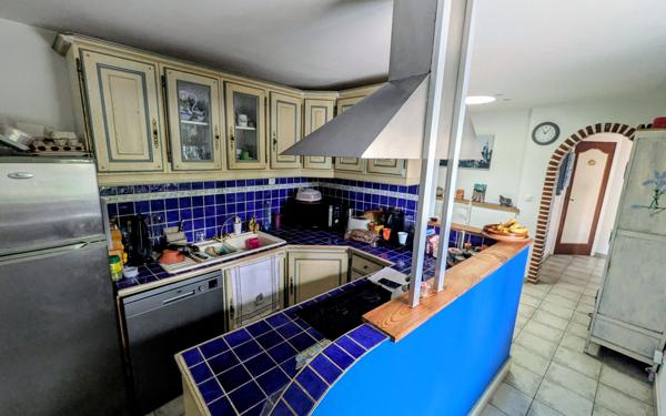 Maison à vendre    8 pièces • 218 m2 Malissard