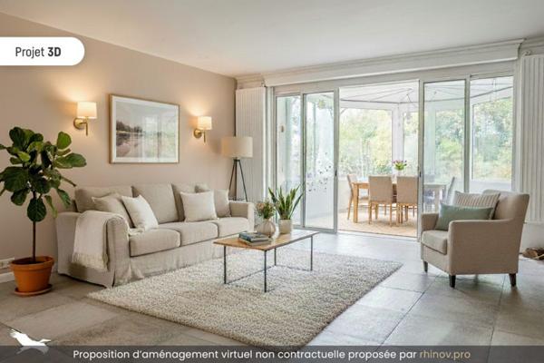 Maison à vendre |  Sainte-Eulalie |  8 pièces | 256 m²