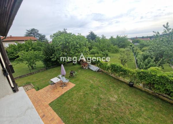 Maison à SAINT-GENIS-LAVAL, 69230 - 5 pièces 152m²