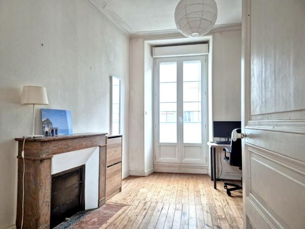 Appartement 3 pièce(s) 2 chambre(s) 62 m²