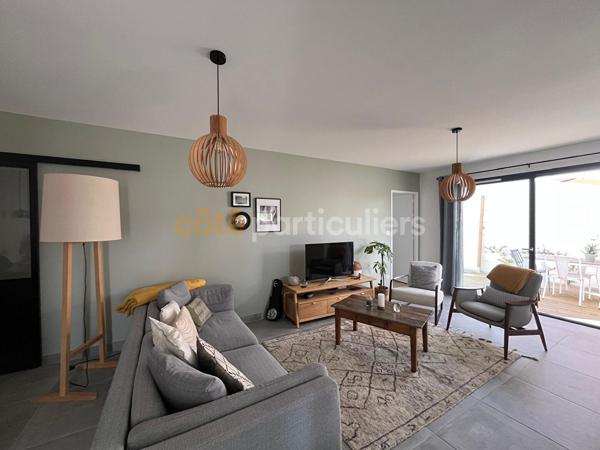 Vente
                Maison70,72 m² - 3 Pièces -
                    VAUX SUR MER (17640)