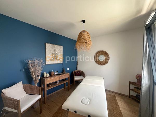 Vente
                Maison70,72 m² - 3 Pièces -
                    VAUX SUR MER (17640)