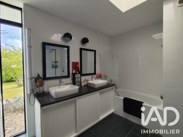 Maison à vendre 6 pièces 158 m² Ambarès-et-Lagrave