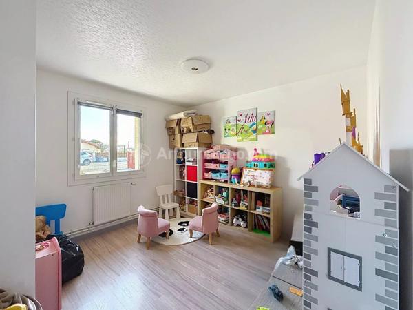 Vente Maison 5 pièces 120 m2 à Châteaugay