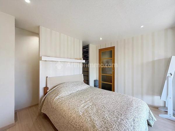 Vente Maison 5 pièces 120 m2 à Châteaugay