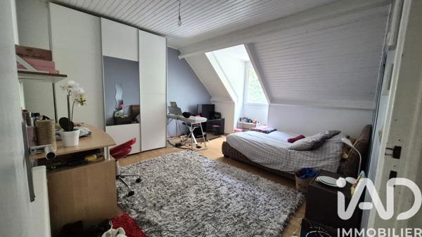 Maison à vendre 10 pièces 217 m² Bures-sur-Yvette