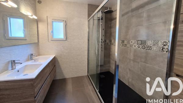 Maison à vendre 10 pièces 217 m² Bures-sur-Yvette