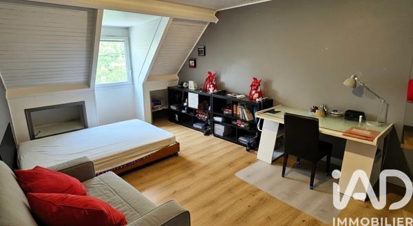 Maison à vendre 10 pièces 217 m² Bures-sur-Yvette