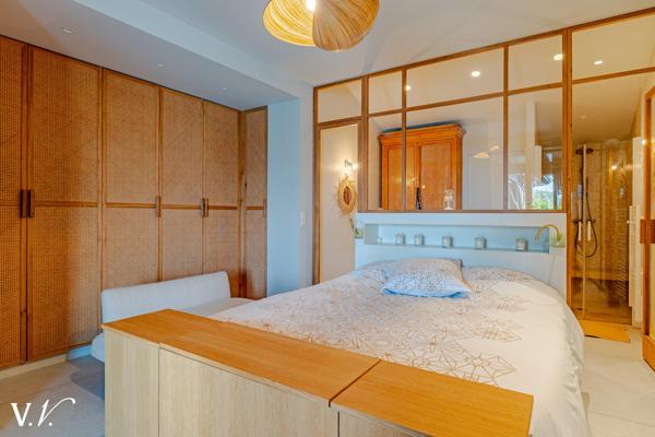 ANDERNOS LES BAINS - VILLA EN PREMIERE LIGNE