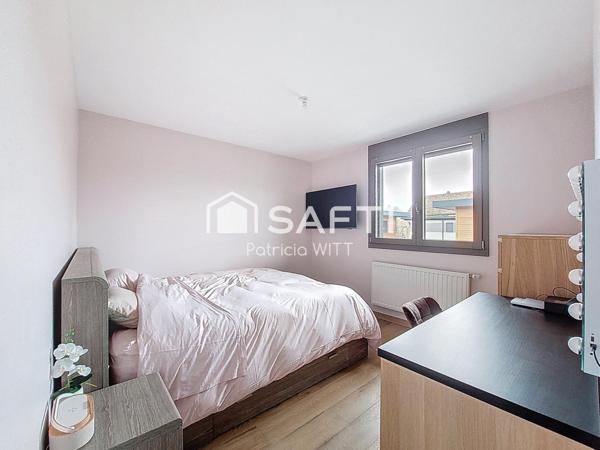 Maison moderne récente à 5 min. du Lac, VENTE INTERACTIVE