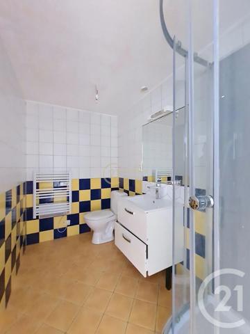 Maison à vendre  4 pièces - 62,90 m 2   COMBOURG  - 35