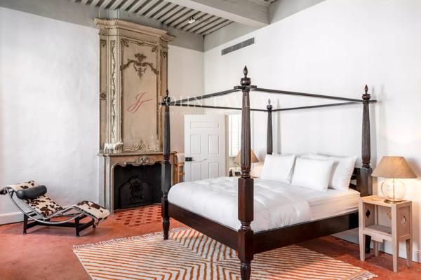 Vente Hôtel Particulier de Prestige - 1 200 m² - Proche Saint-Rémy-de-Provence