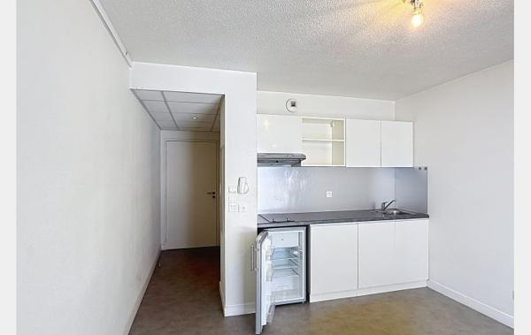 Vente Studio avec Terrasse Emplacement Privilège Beziers   