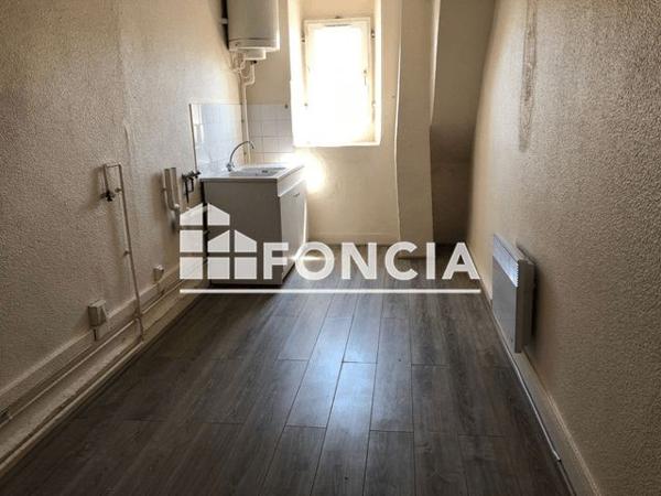 Location Appartement 3 pièces 64.05 m² - 5 PLACE DE LA REPUBLIQUE Valence 26000