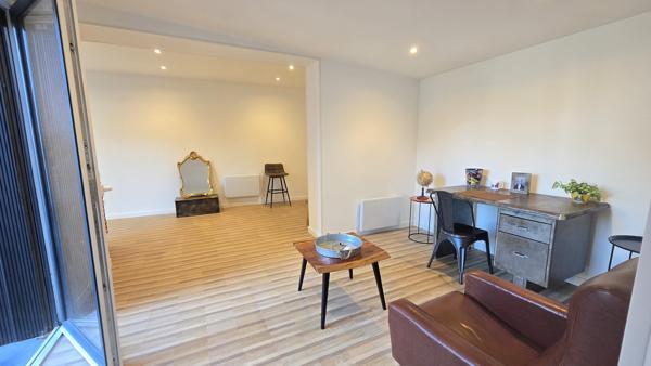 Maison
         5 pièces
        - 120 m² 189 000 € *