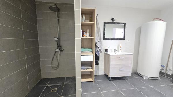 Maison
         5 pièces
        - 120 m² 189 000 € *