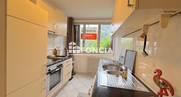 À vendre Appartement 5 pièces 93.11 m² - Valence 26000