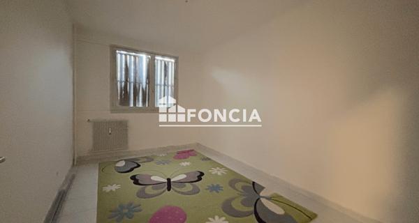 À vendre Appartement 5 pièces 93.11 m² - Valence 26000