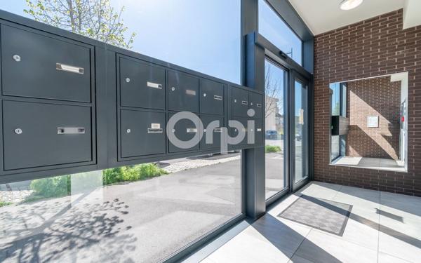 Appartement à vendre    3 pièces •  Reims