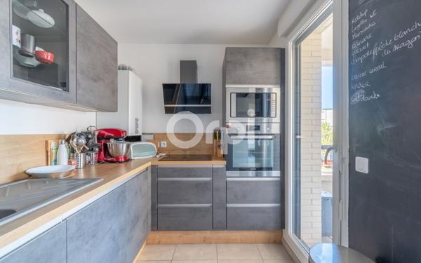 Appartement à vendre    3 pièces •  Reims