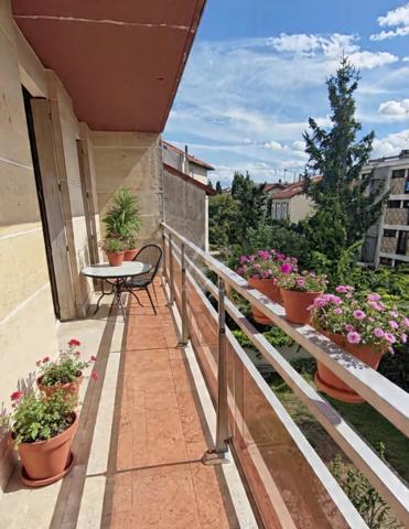 ,Appartement familial proche gare  F4 avec balcon et parking