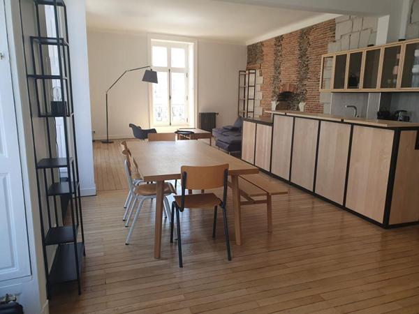Nantes- Centre Ville - magnifique appartement, 3 chambres