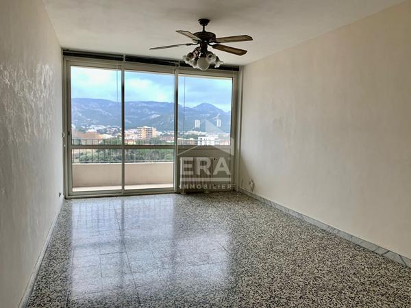 A vendre appartement de type 4 avec un box à Marseille 13009 - Quartier LE CABOT