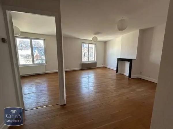 Appartement à louer 3 pièces 69.28m² Arras (62000)