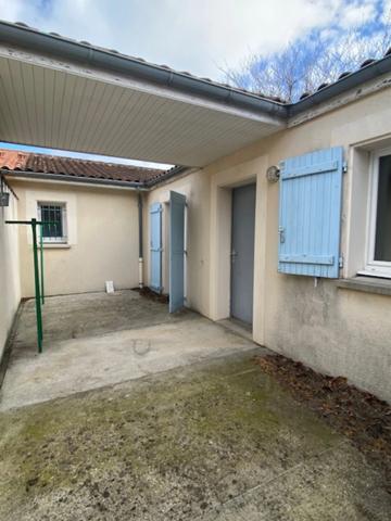 Maison à vendre 4 pièces REVEL (31)