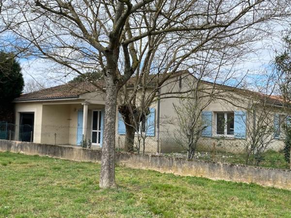 Maison à vendre 4 pièces REVEL (31)