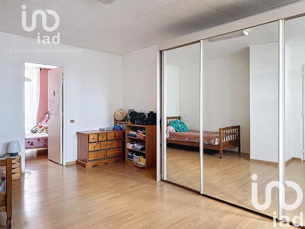 Immeuble à vendre 460 m² Montargis