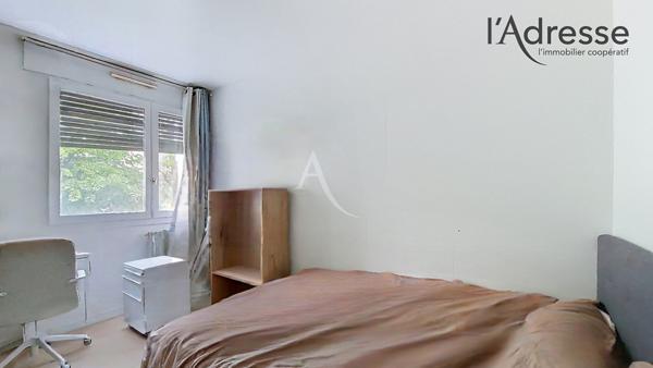 PUTEAUX/ Avenue du Général de Gaulle - Appartement 3 pièces de 67m² avec Cave et Parking