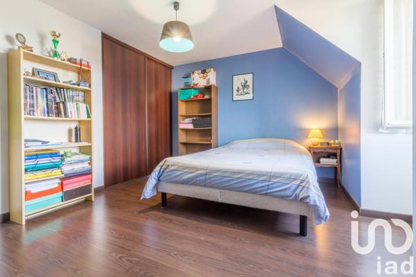 Maison 9 pièces de 192 m² à Marigny-les-Usages (45760)