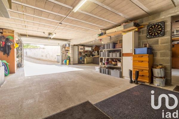 Maison 9 pièces de 192 m² à Marigny-les-Usages (45760)