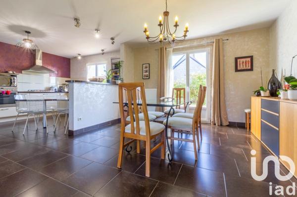 Maison 9 pièces de 192 m² à Marigny-les-Usages (45760)