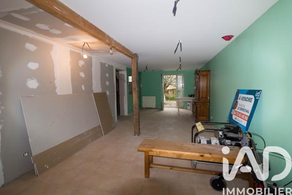 Maison à vendre 5 pièces 67,05 m² Châlus