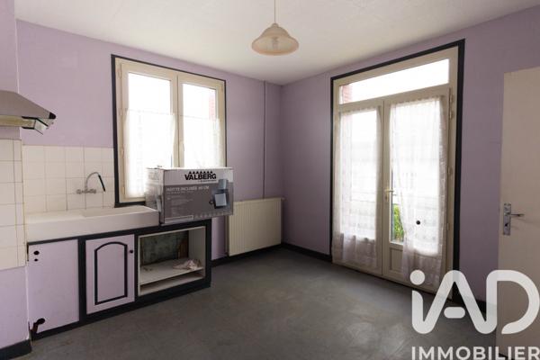 Maison à vendre 5 pièces 67,05 m² Châlus