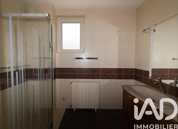 Maison à vendre 5 pièces 67,05 m² Châlus