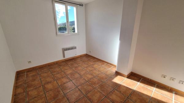 Maison à vendre 4 chambres SAINT CHRISTOL LES ALES (30)