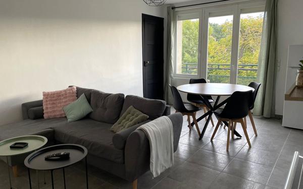 Appartement à louer    2 pièces • 44,63 m2 Saint-Étienne