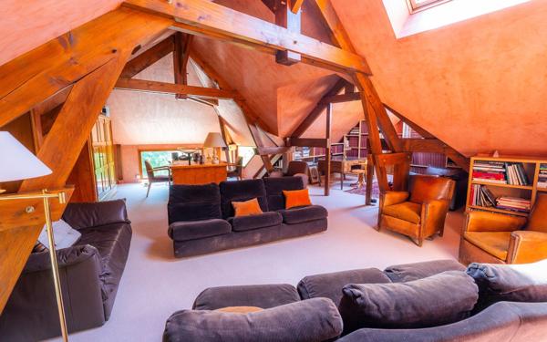 Maison à vendre    16 pièces •  La Ferté-sous-Jouarre