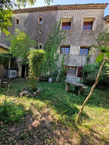 Charmante maison de village en pierre avec cour et jardin Saint-Christol-lès-Alès (30380)