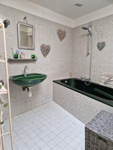 Charmante maison de village en pierre avec cour et jardin Saint-Christol-lès-Alès (30380)