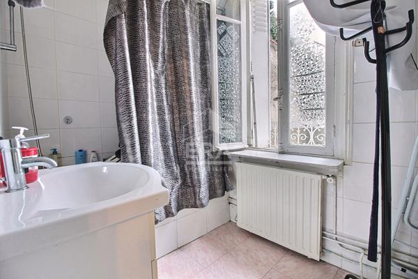 Appartement Saint Ouen Sur Seine 2 pièce(s) 31.04 m2