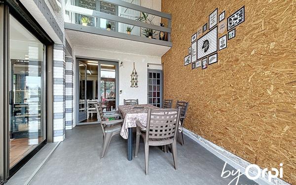 Maison à vendre    6 pièces • 152,40 m2 Saint-Éloy-les-Mines