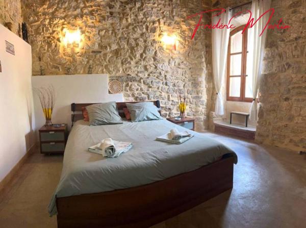 Maison à vendre 6 pièces de 250 m²